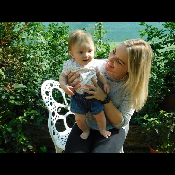 Meet your Posher, Heather - Picture 3 of 3